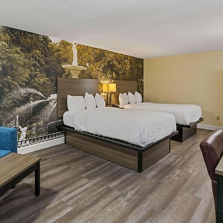 Clarion Pointe Savannah Gateway I-95 エクステリア 写真