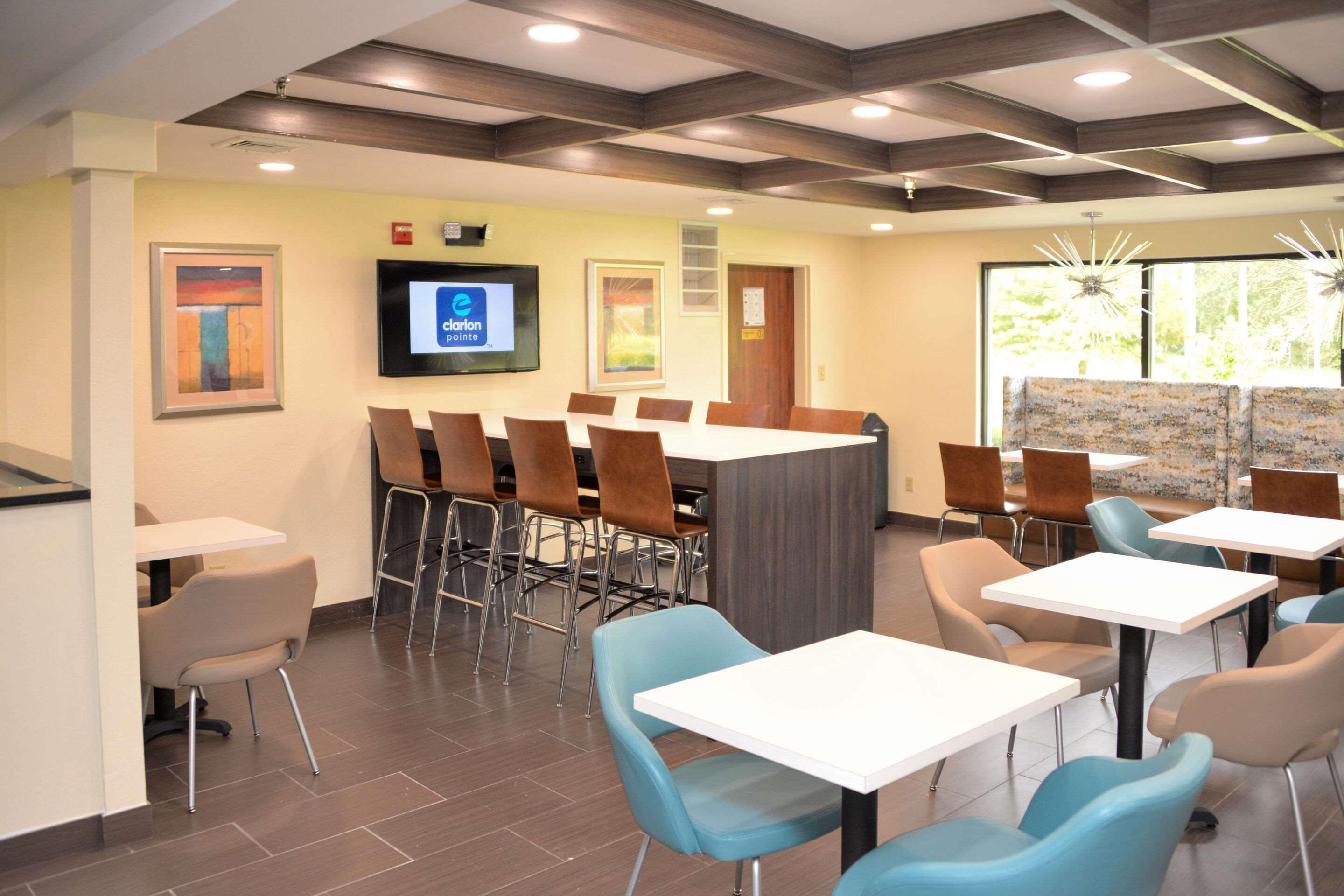 Clarion Pointe Savannah Gateway I-95 エクステリア 写真