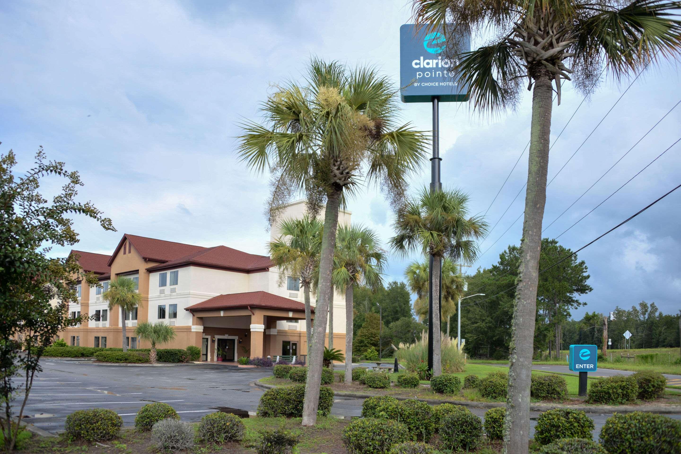 Clarion Pointe Savannah Gateway I-95 エクステリア 写真